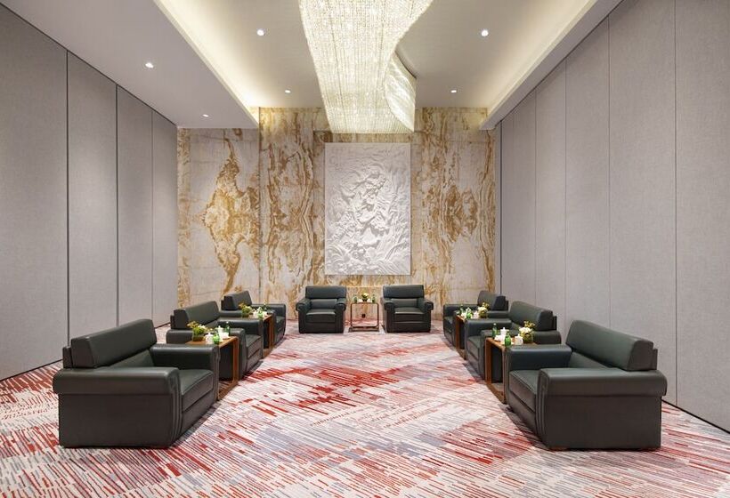 Hotel Voco Wuhan Xinhua, An Ihg