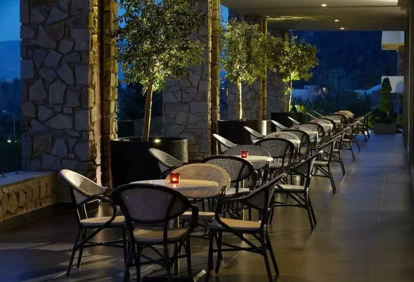 Limneon Resort & Spa