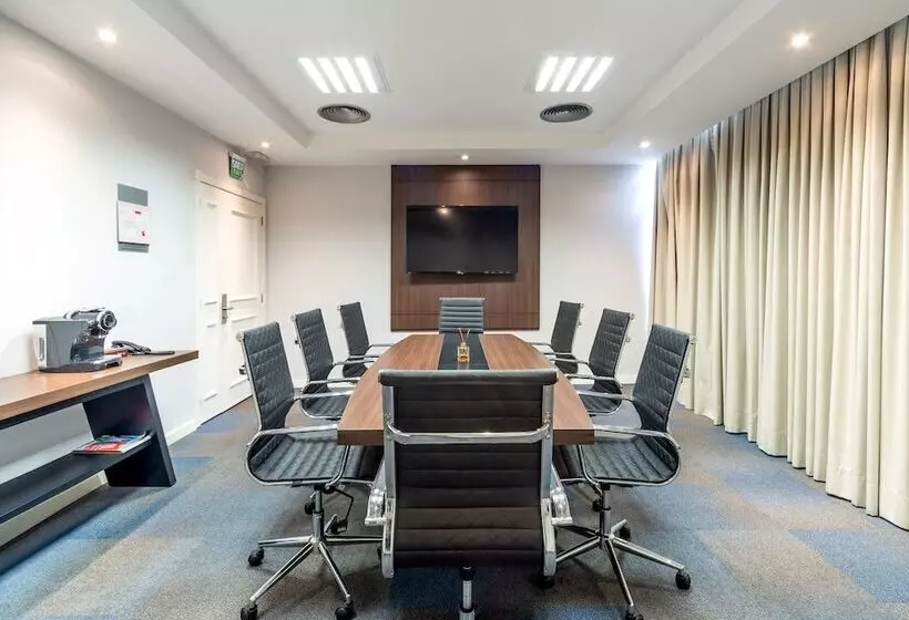 Manhattan Porto Alegre By Mercure