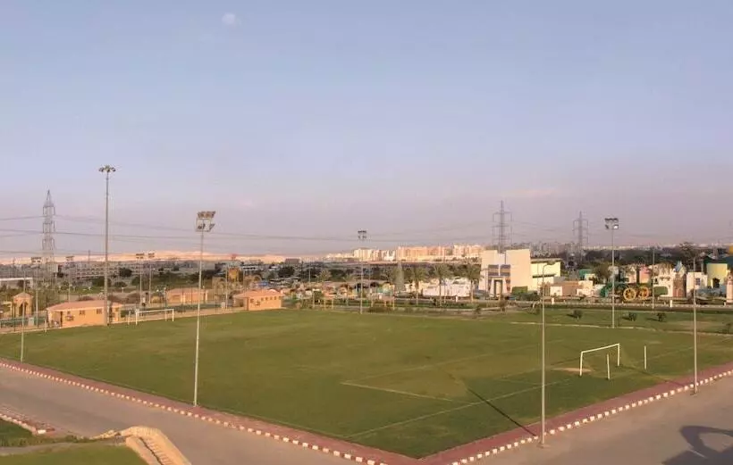 استراحتگاه Mövenpick Hotel Cairo Media City