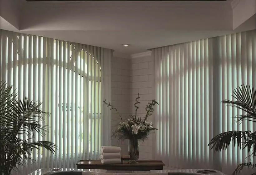 استراحتگاه Mövenpick Hotel Cairo Media City