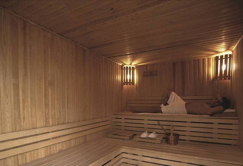 استراحتگاه Mövenpick Hotel Cairo   Media City