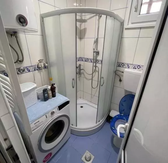 هاستل Apartmani Mv