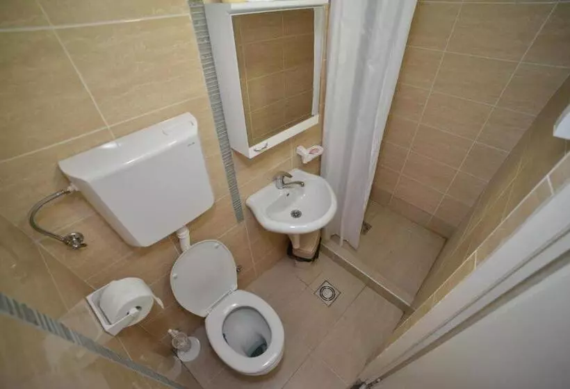 هاستل Apartmani Mv