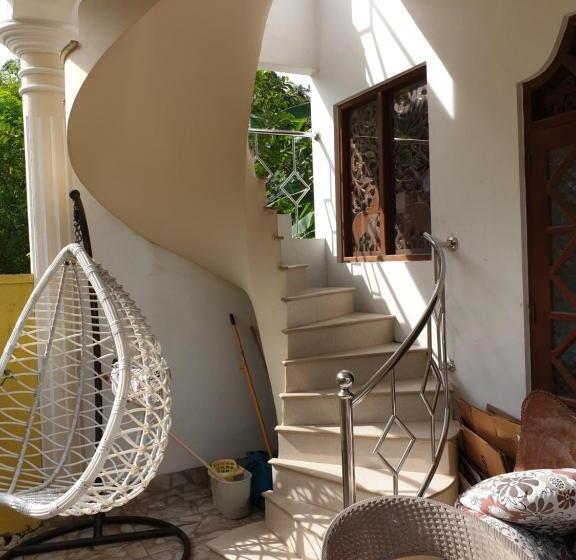 旅馆 White Elephant Villa & Restaurant