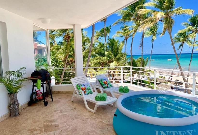 تختخواب و صبحانه Everything Punta Cana  Los Corales