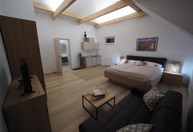 酒店 Bioweingut Schmidl