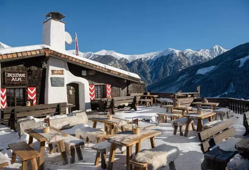 پانسیون Mondi Bellevue Alm Gastein