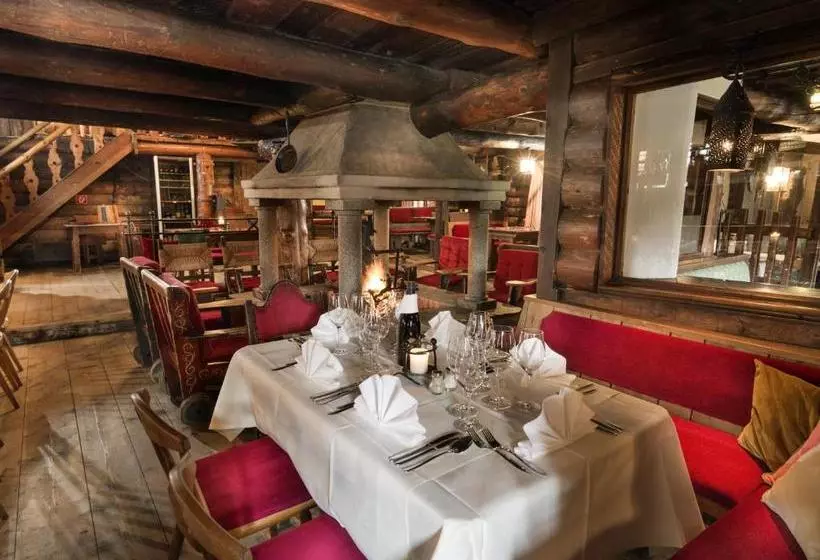 پانسیون Mondi Bellevue Alm Gastein