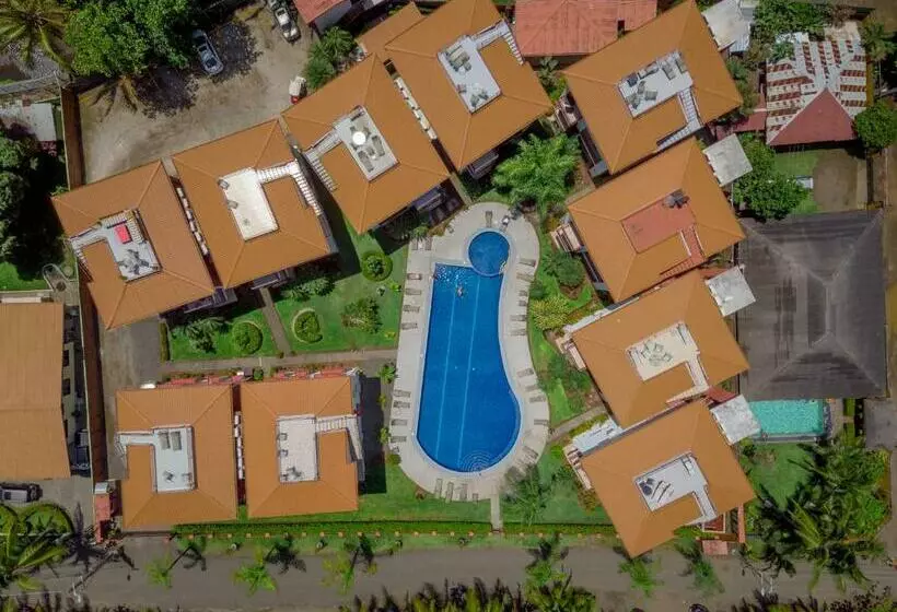 Delluz Bahia Azul 4b Pool View, Jaco Beach 2nd Floor