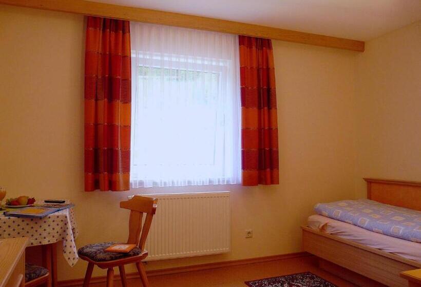 بنسيون Gasthof Buglhof