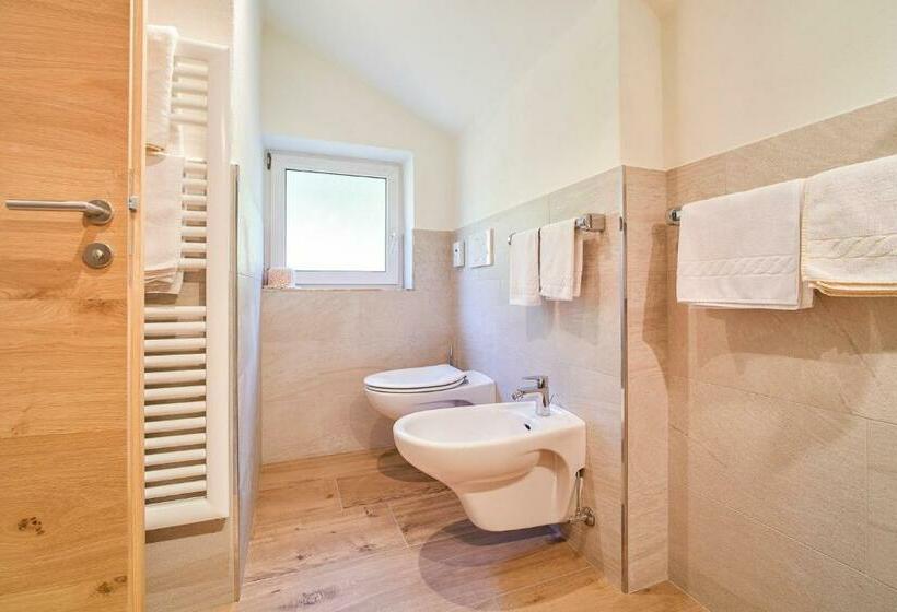 بنسيون Kedul Lodge