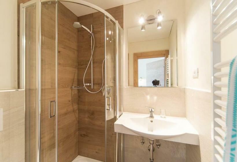 بنسيون Kedul Lodge