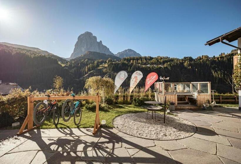 بنسيون Kedul Lodge