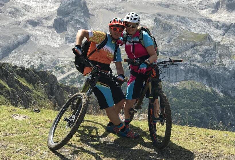 بنسيون Kedul Lodge