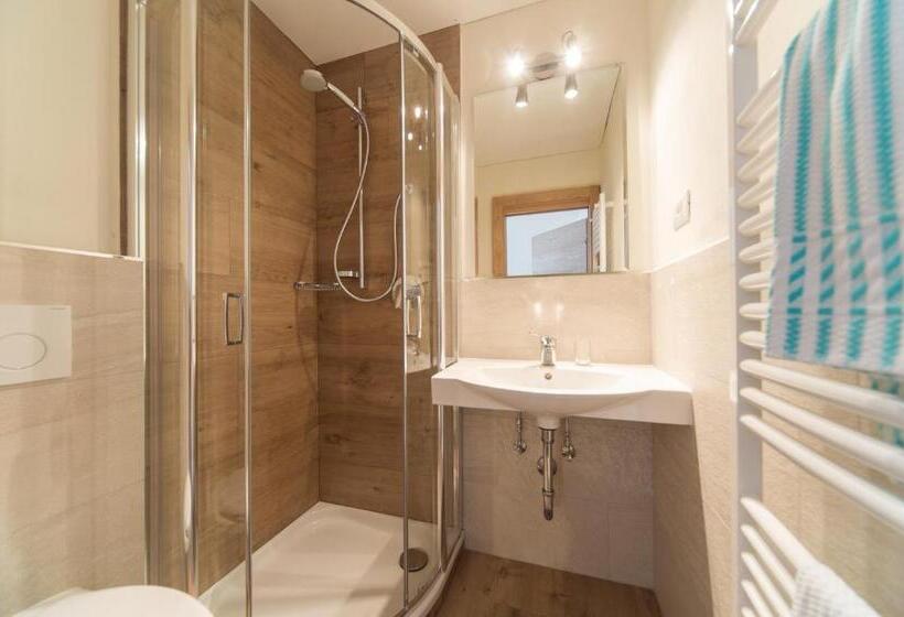 بنسيون Kedul Lodge