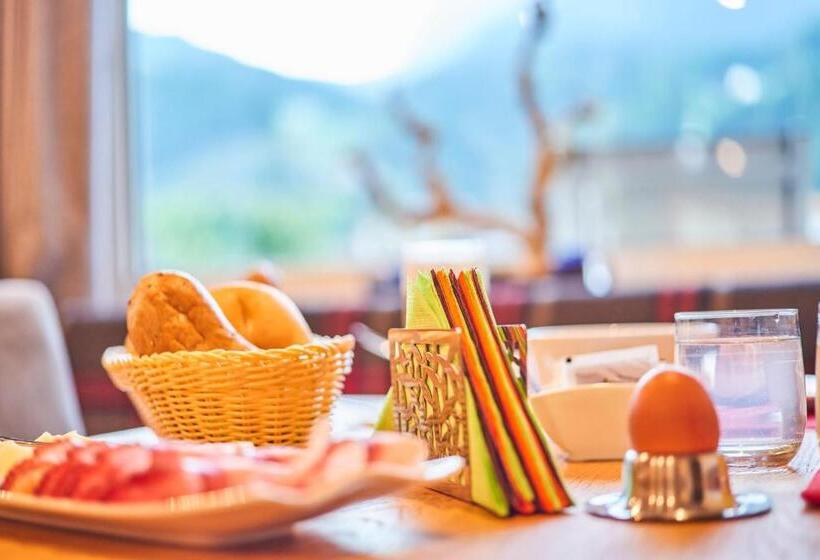 بنسيون Kedul Lodge