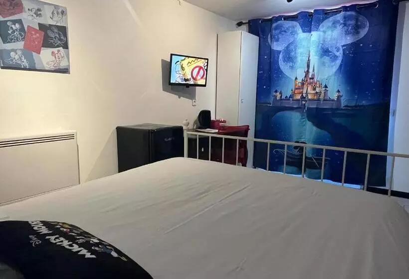 Aamiaismajoitus (B&B) Chambres D'hôtes Poirier Bazin