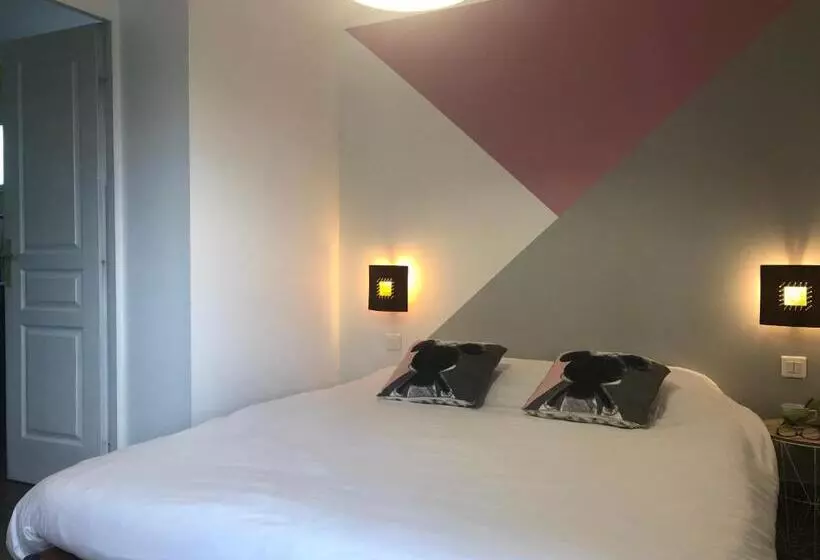 Aamiaismajoitus (B&B) Chambres D'hôtes Poirier Bazin