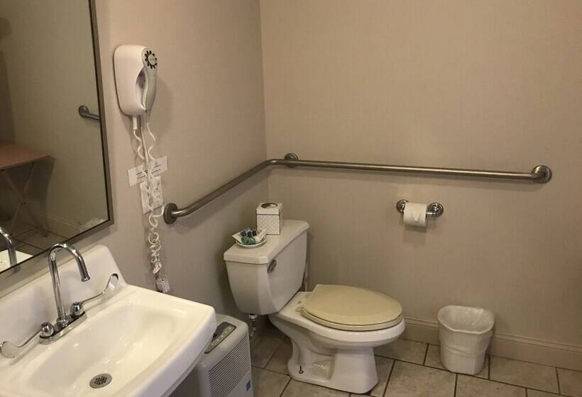 مسافرخانه Ashley House