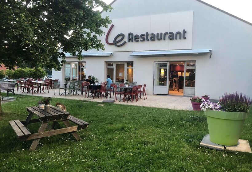 هتل Campanile Roissy  Saint Witz