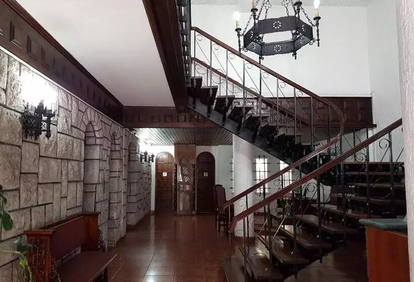 هتل Diego De Almagro Antofagasta Express