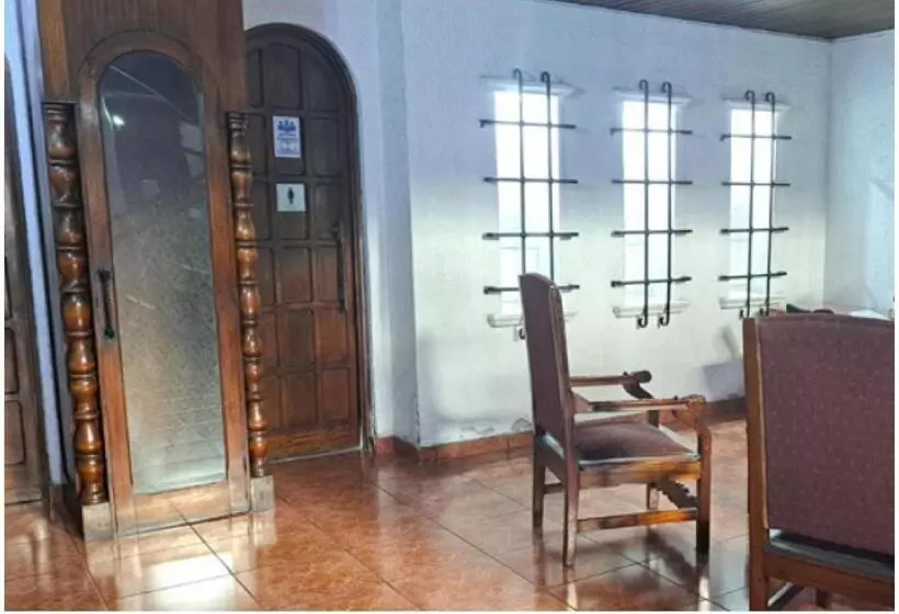 هتل Diego De Almagro Antofagasta Express