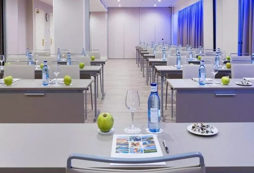 호텔 Elba Madrid Alcala