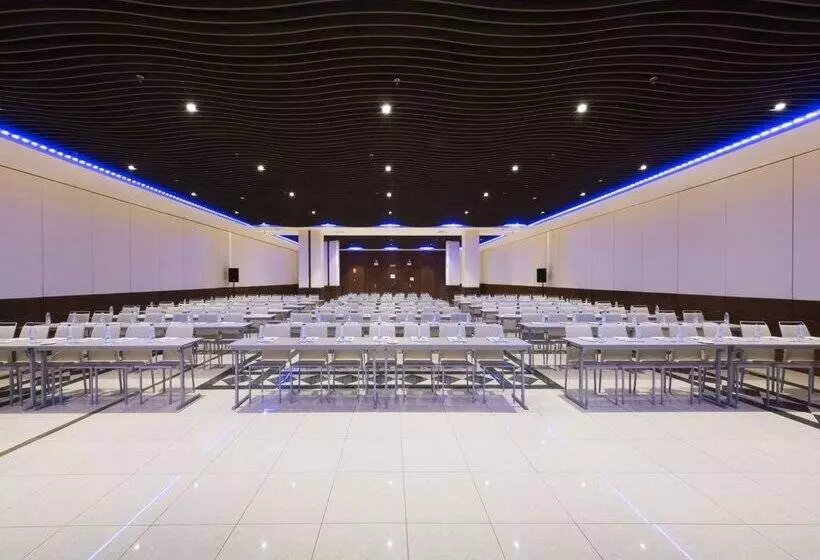 호텔 Elba Madrid Alcala