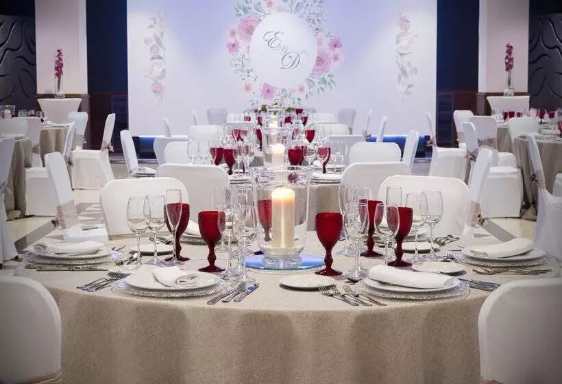 호텔 Elba Madrid Alcala