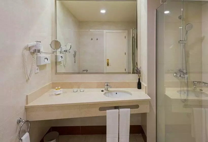 호텔 Elba Madrid Alcala