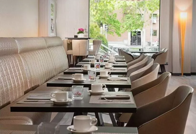 호텔 Elba Madrid Alcala