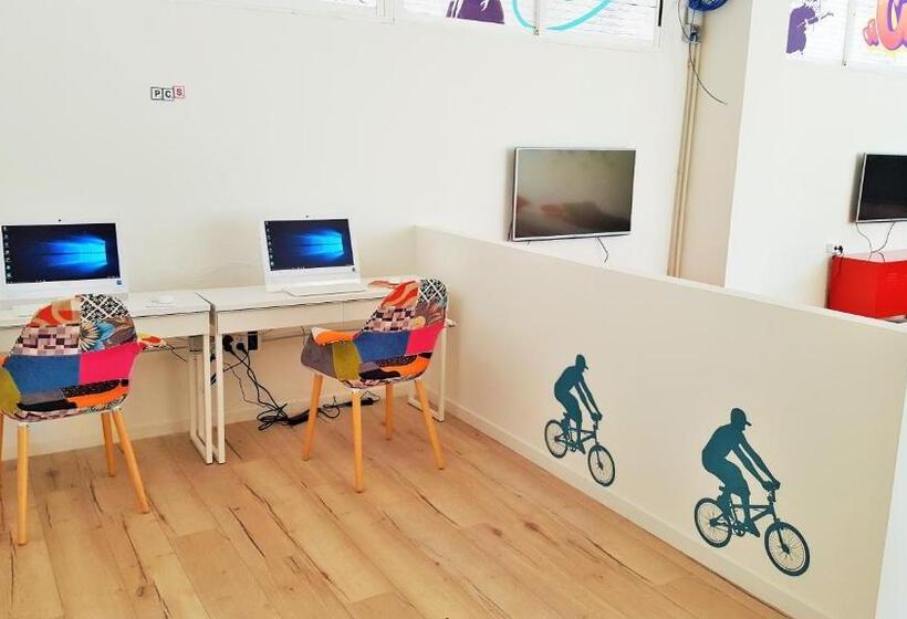 هتل Fergus Club Europa