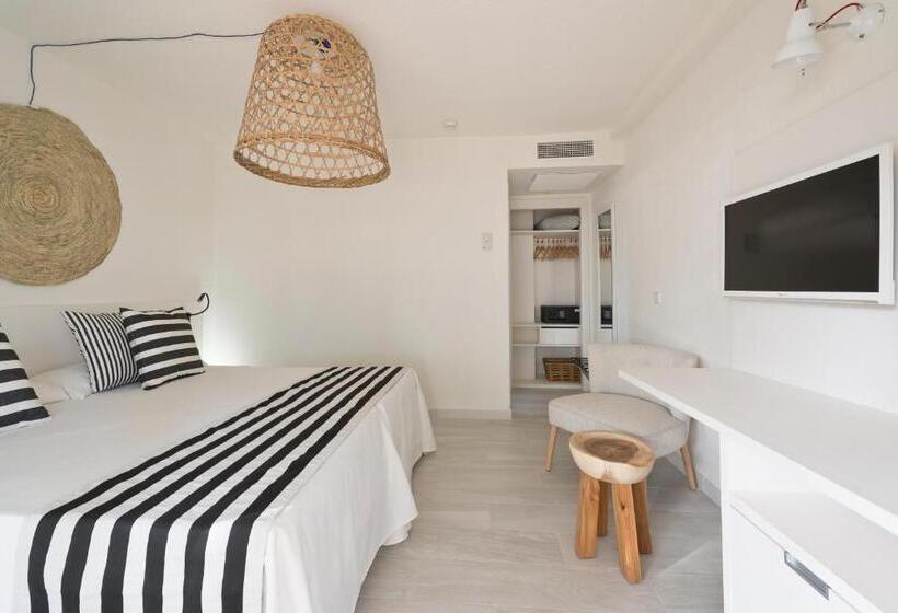 هتل Fergus Club Europa