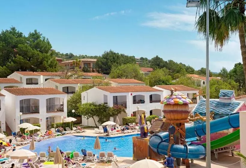 ホテル Fergus Club Europa