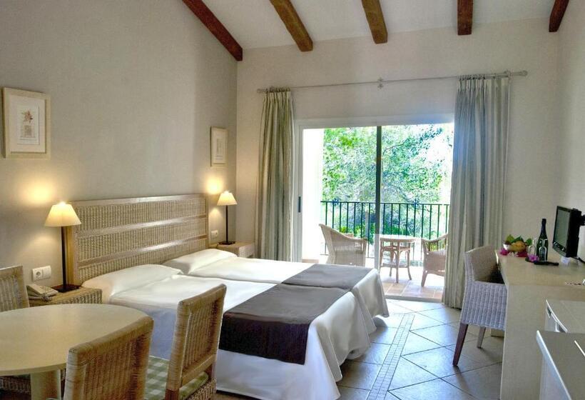 هتل Fergus Club Europa