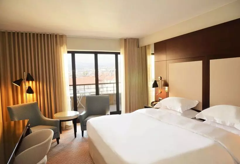 Отель Hyatt Regency Nice Palais De La Mediterranee