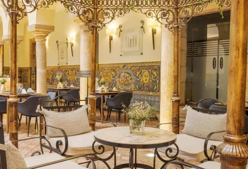 Hotel Ilunion Merida Palace