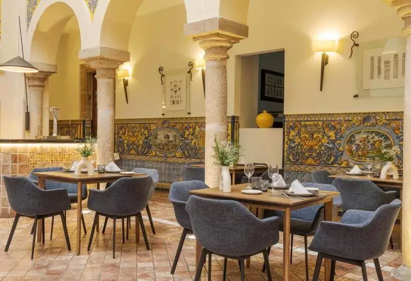 Hotel Ilunion Merida Palace