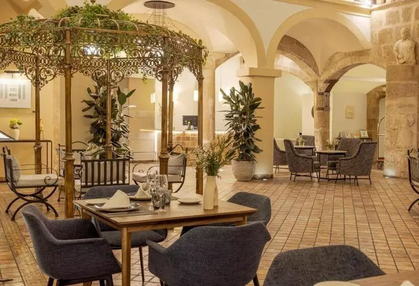 Hotel Ilunion Merida Palace