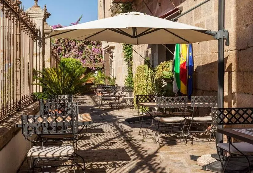 Hotel Ilunion Merida Palace