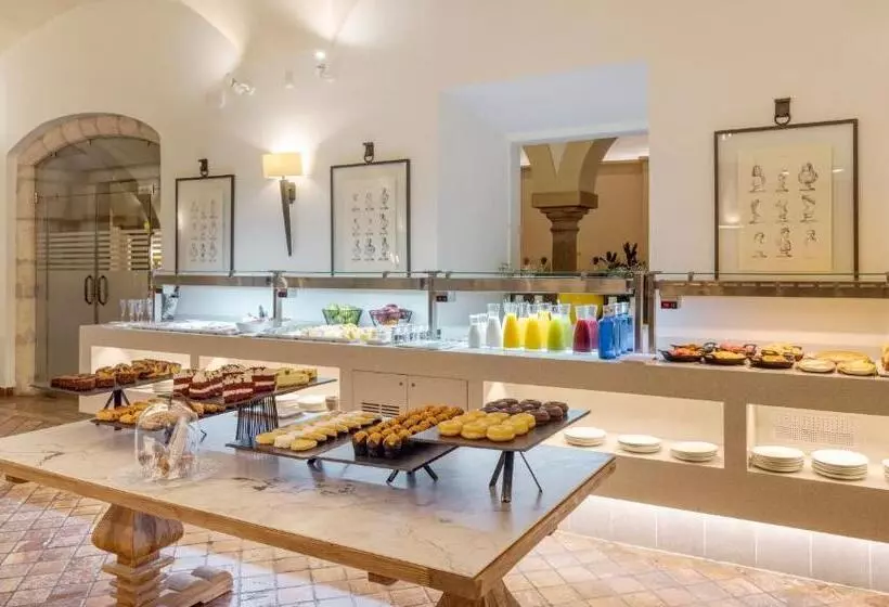 Hotel Ilunion Merida Palace