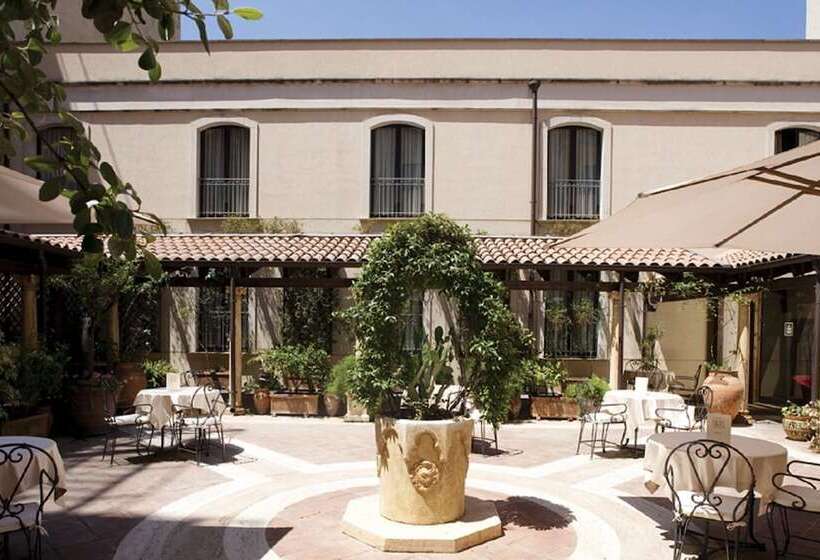 هتل Katane Palace