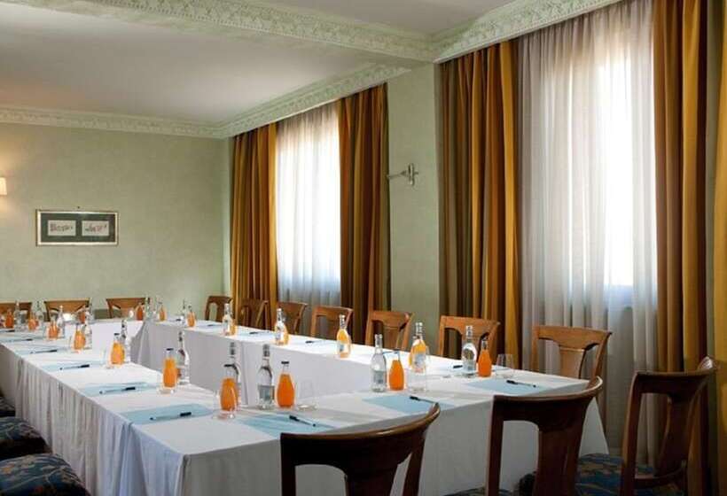 هتل Katane Palace