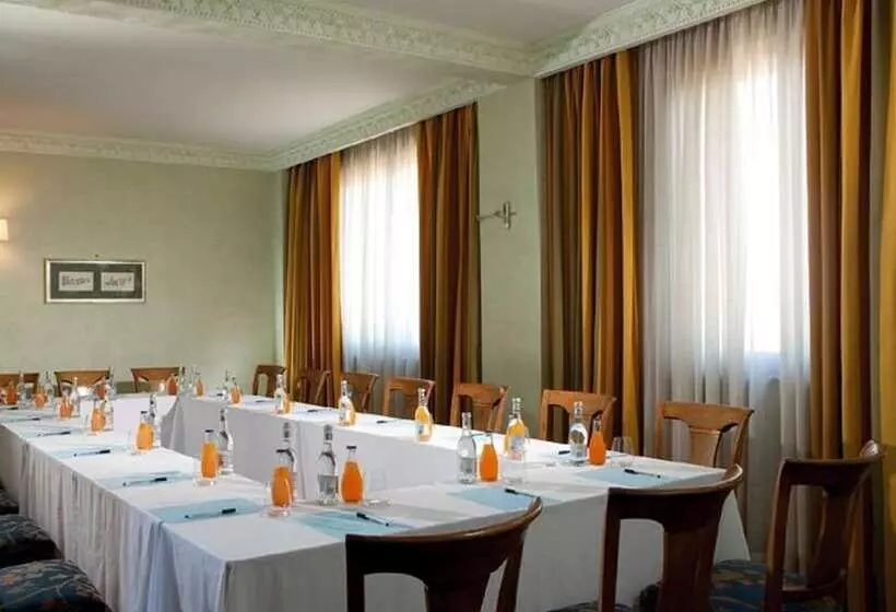 酒店 Katane Palace