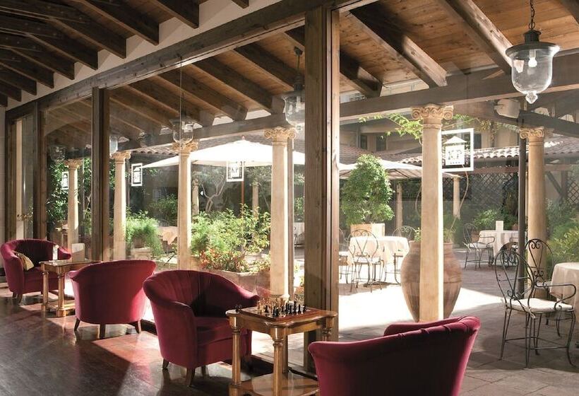 هتل Katane Palace