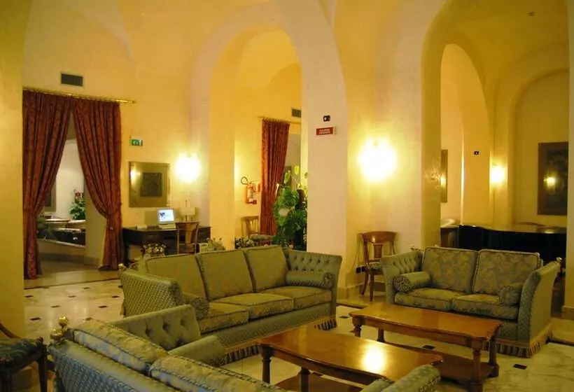 酒店 Katane Palace