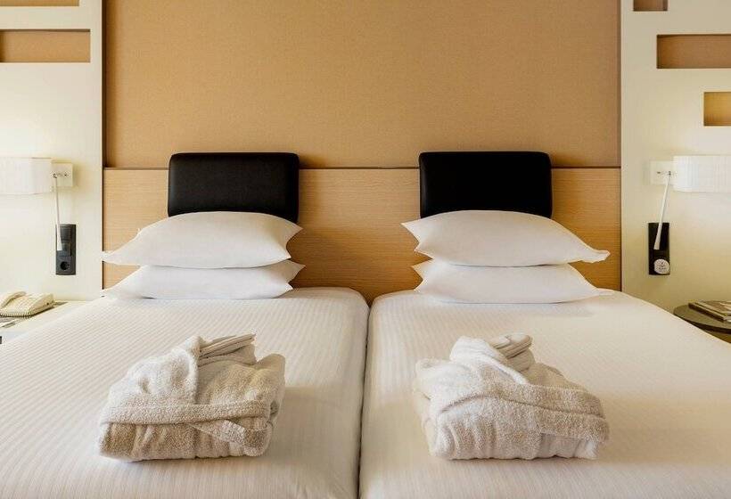 Madrid Marriott Auditorium Hotel & Conference Center