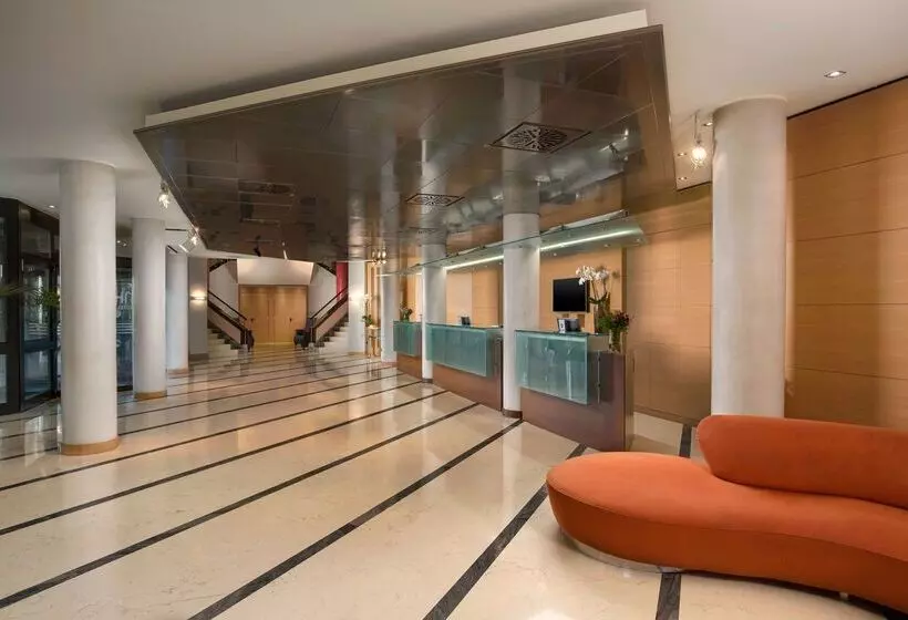 فندق NH Bologna Villanova