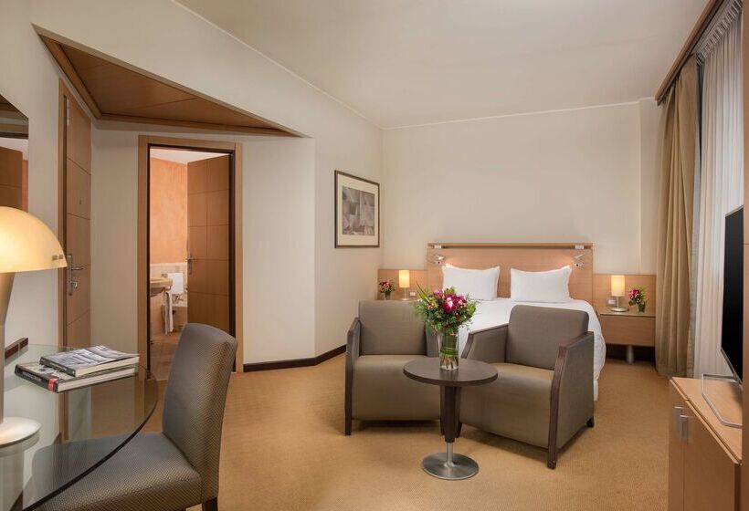 בית מלון כפרי NH Bologna Villanova